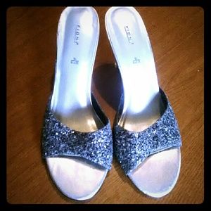  FIONI  Silver Kitten Heels